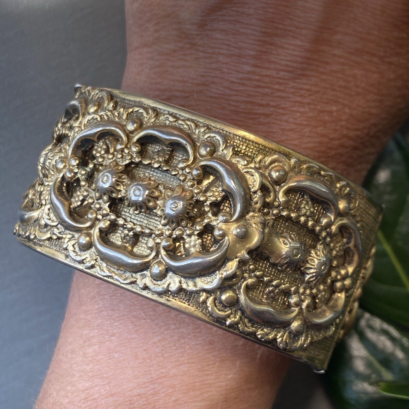 Vintage Bangle Bracelet Estate Jewelry Pre-Owned … - image 14