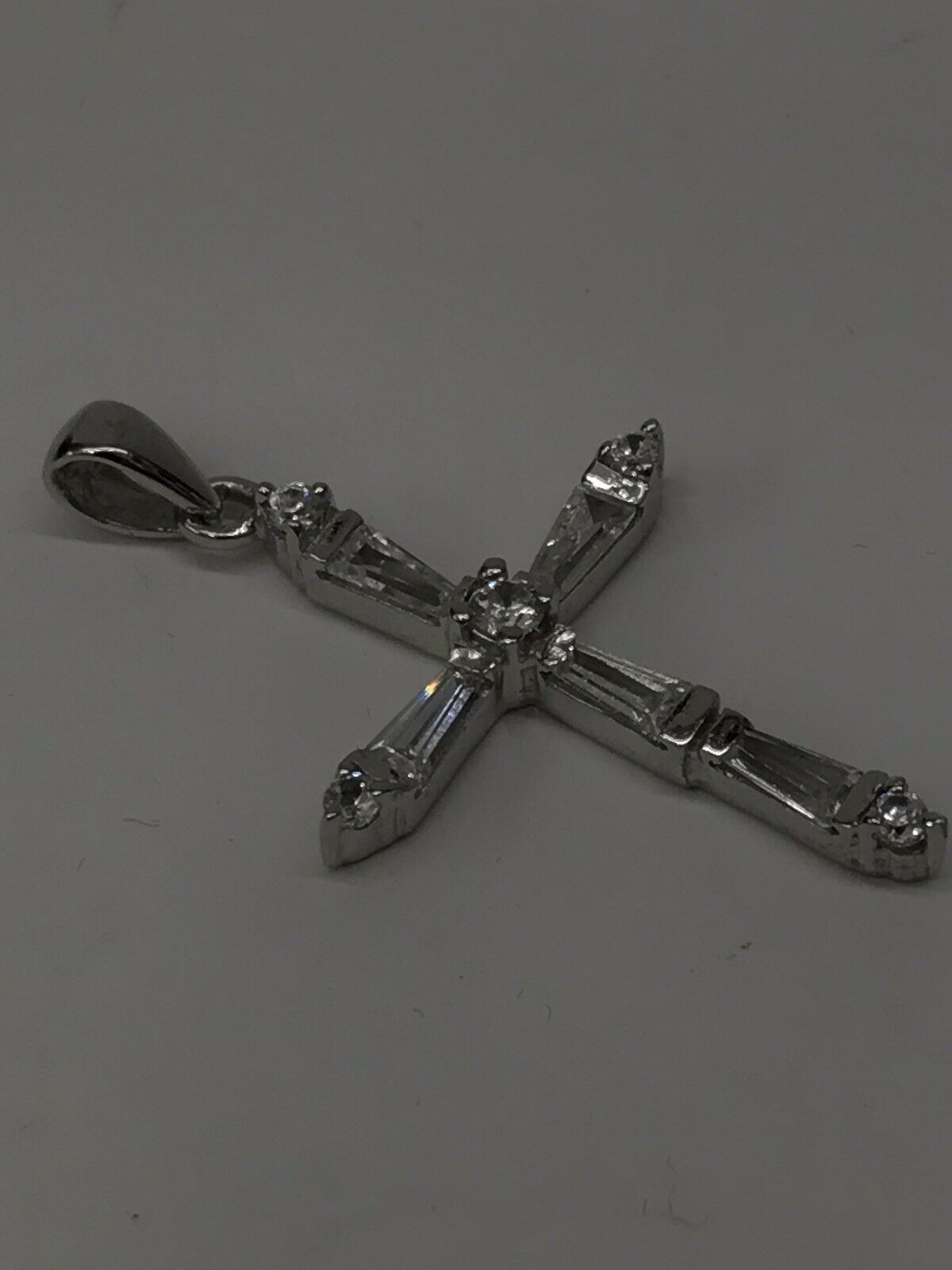 9ct White Gold Cubic Zirconia Cross - image 5