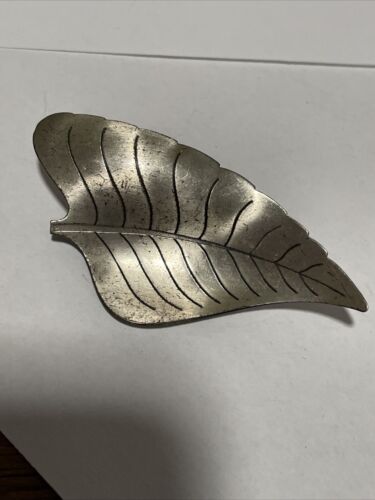 Vintage BEAU Sterling Silver Leaf Brooch