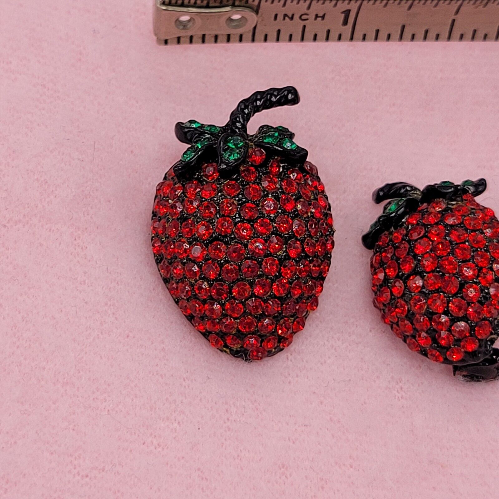 Strawberries Strawberry Set of 3 Estate Brooches … - image 3