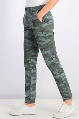 GAP Girlfriend Camo Chino Pants Size 2 Army Green 