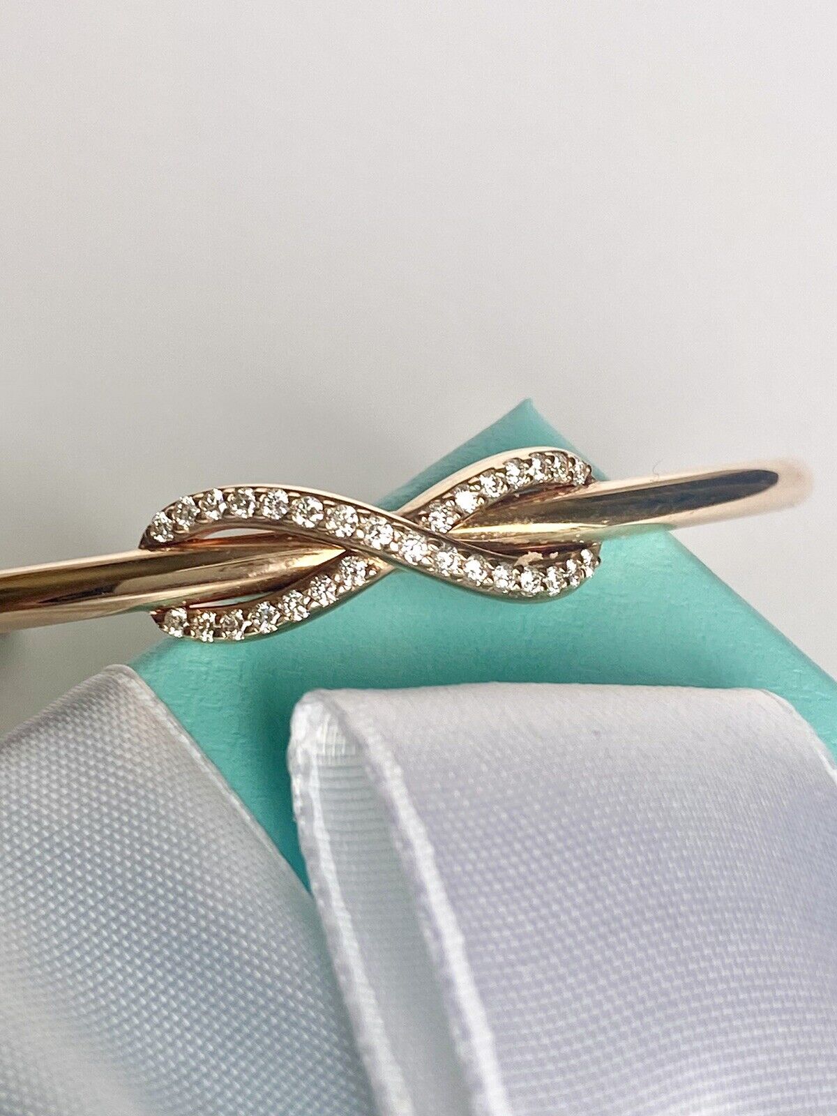 TIFFANY & CO~ Infinity  Diamond Cuff Bracelet ~ s… - image 9