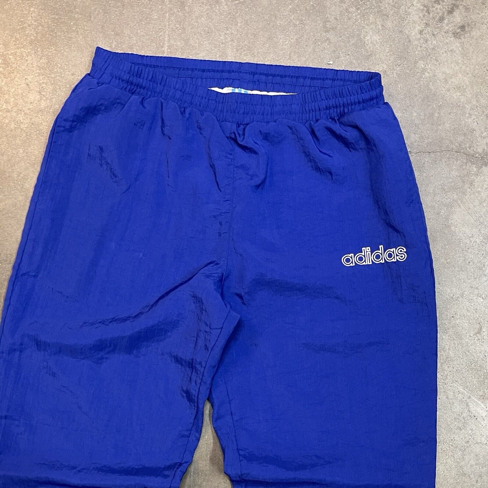 Vintage Adidas Baggy Windbreaker Pants Mens M Blu… - image 2