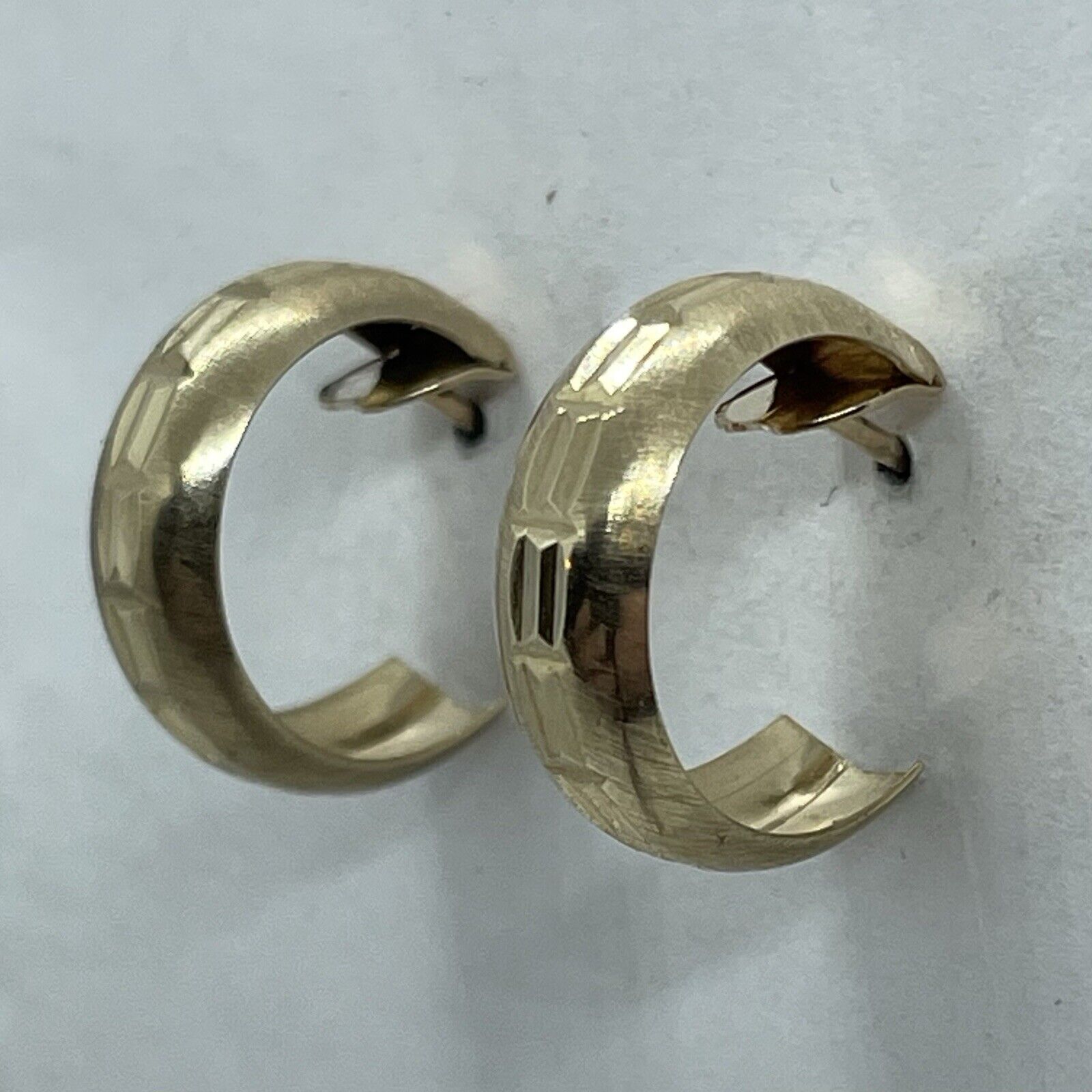 9ct Yellow Gold Wedding Band Hoop Stud Earrings - image 2