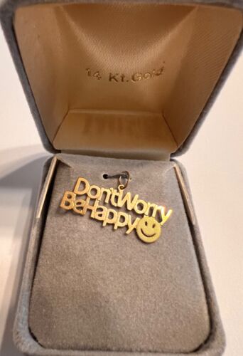 14K Yellow Gold "Dont Worry Be Happy" Pendant