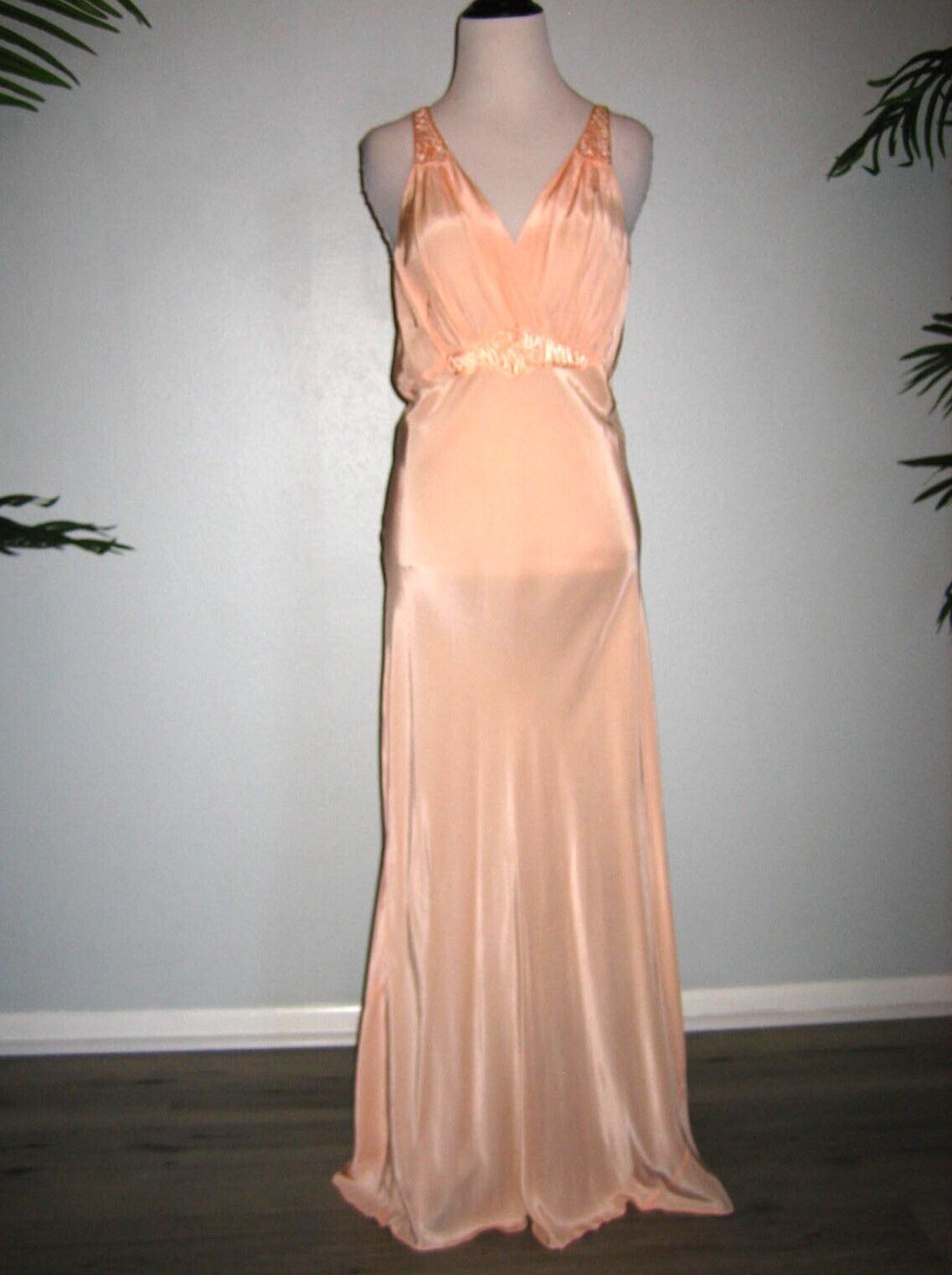 Lg. 1930's-40's,Silk,long vintage nightgown,peach… - image 1