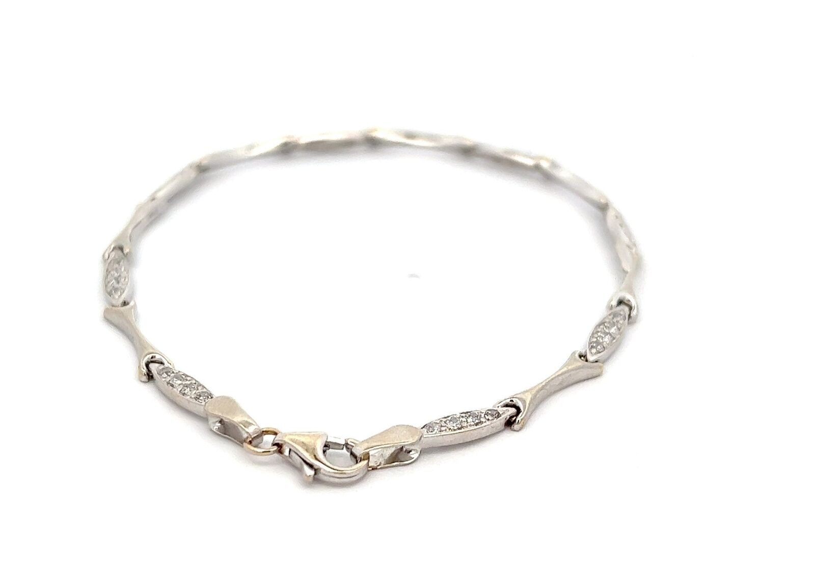 9ct White Gold Cubic Zirconia Bracelet - image 8