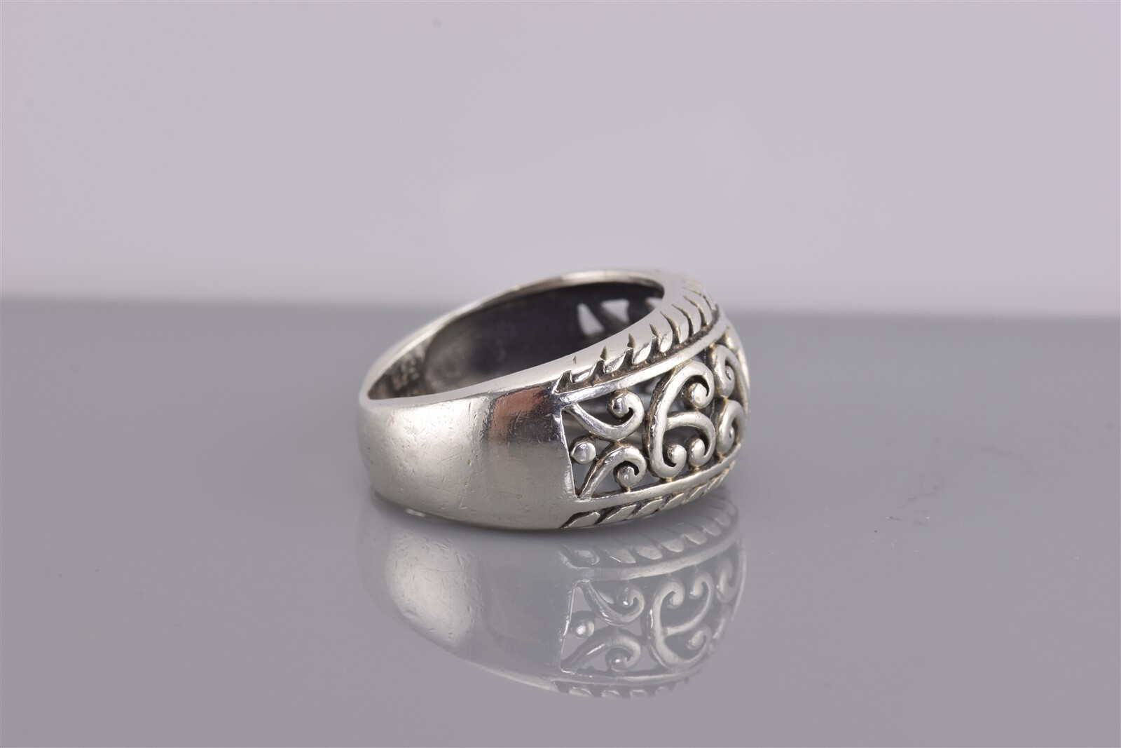 Sterling Silver Coiled Trim Heavily Carved Scroll… - image 3