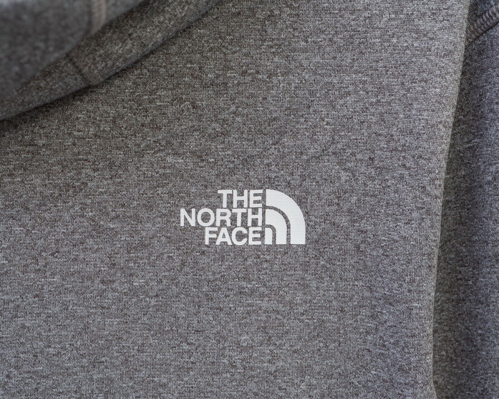 The North Face L Womens Run Chicago Softshell Hoo… - image 6