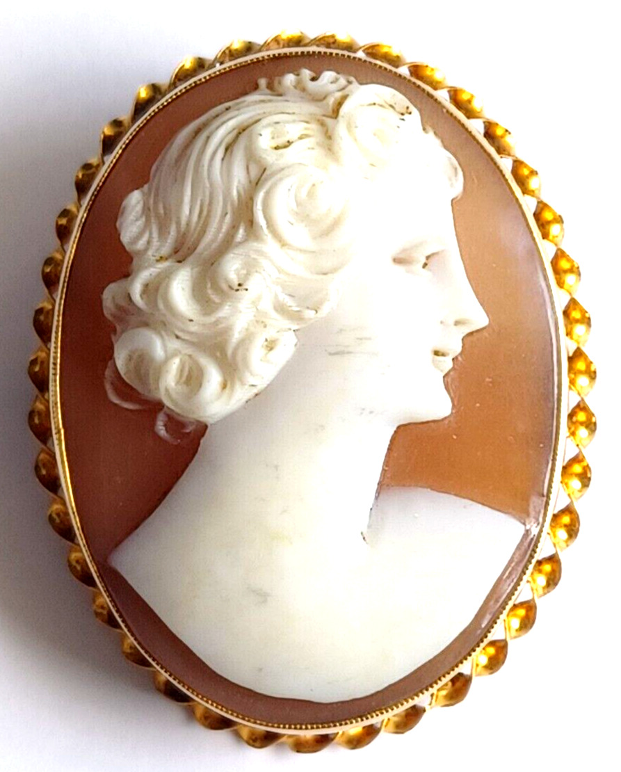 Antique Victorian Shell Cameo & 10K Yellow Gold P… - image 2