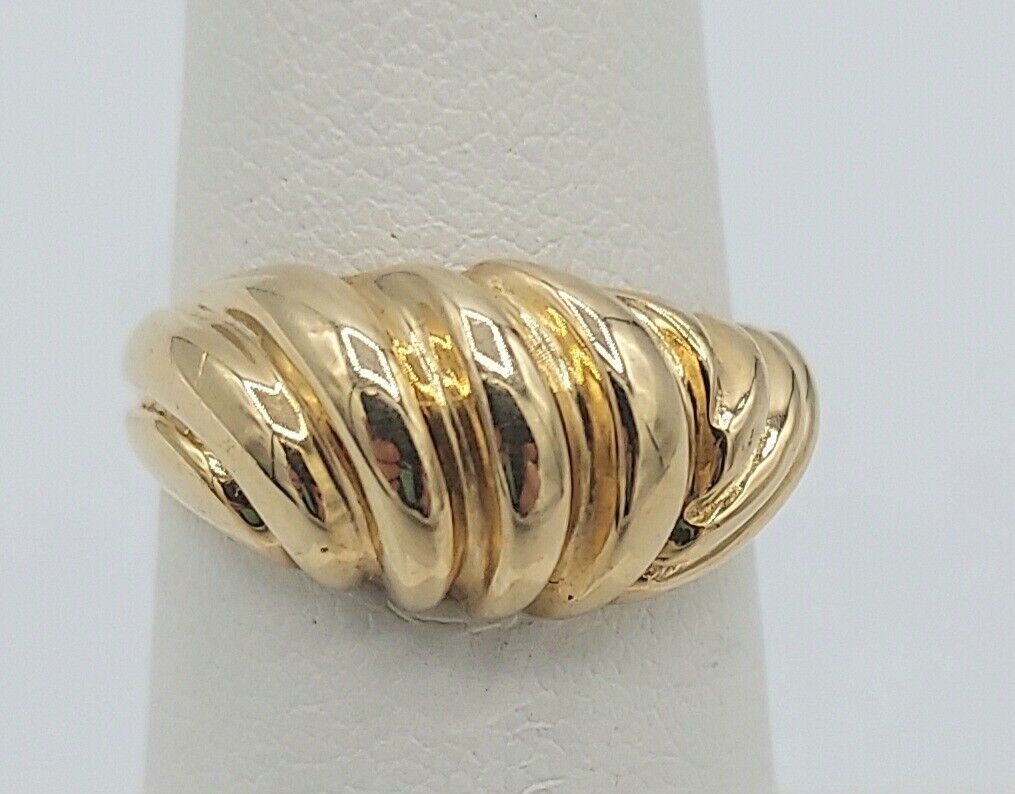 14K Yellow Gold Polished Scalloped Dome Ring - image 1