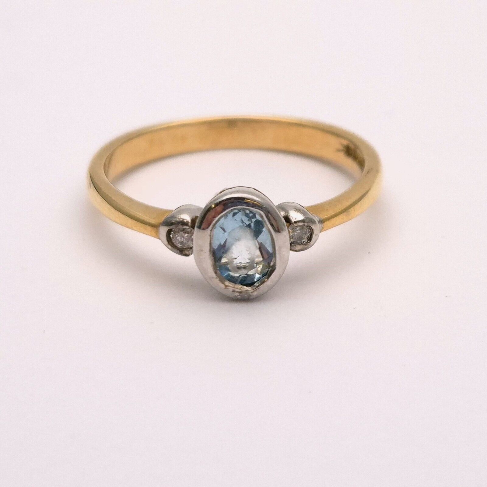 9ct yellow Gold Blue Topaz and Diamond Trilogy Ri… - image 4