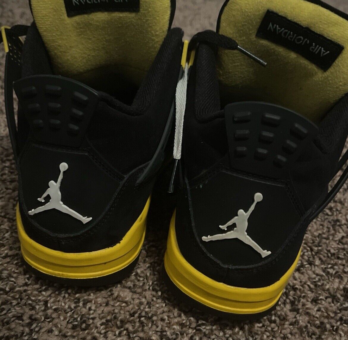 Size 8 - Jordan 4 Retro Mid Thunder - image 2