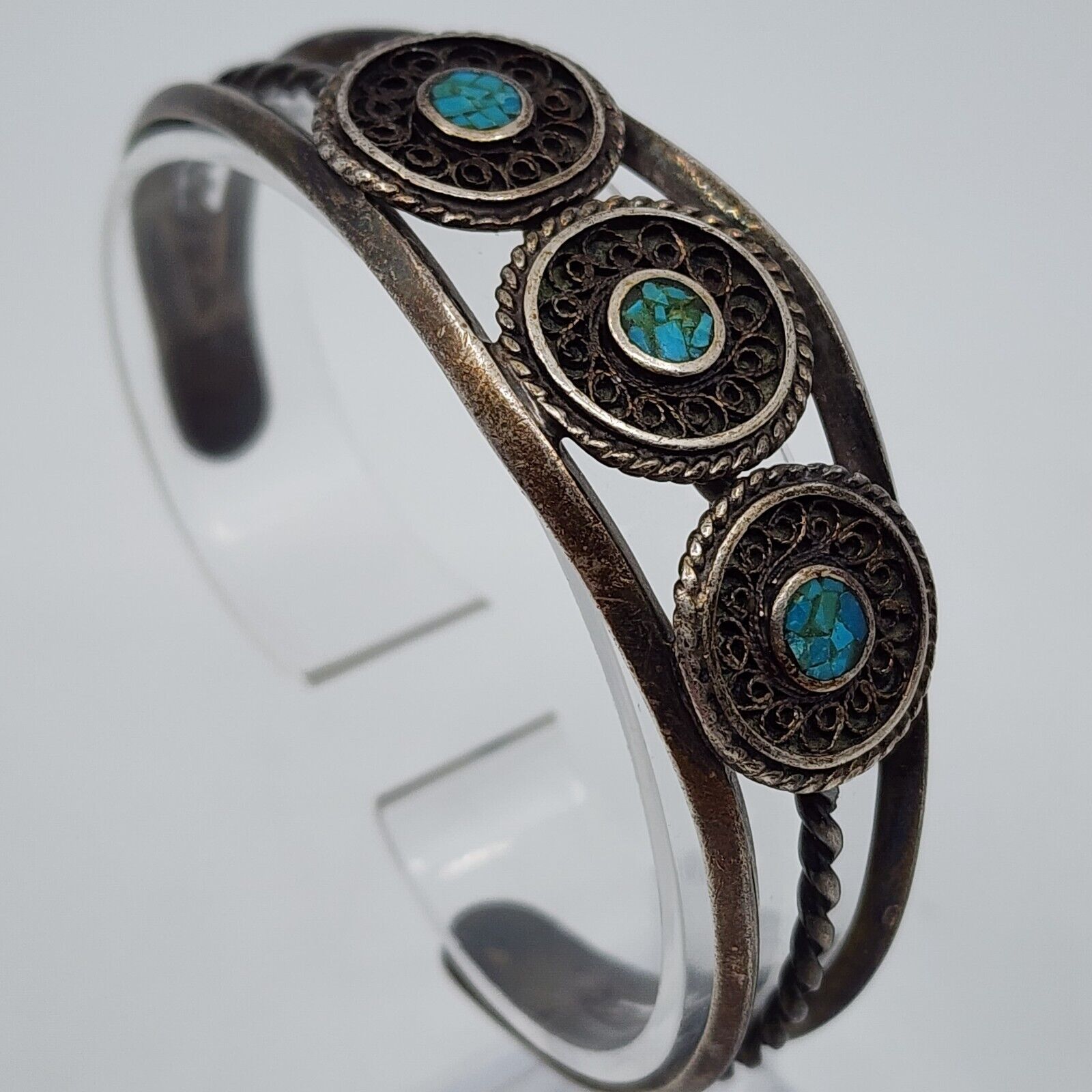 Vintage Tibetan Sterling Silver Turquoise Chip In… - image 1