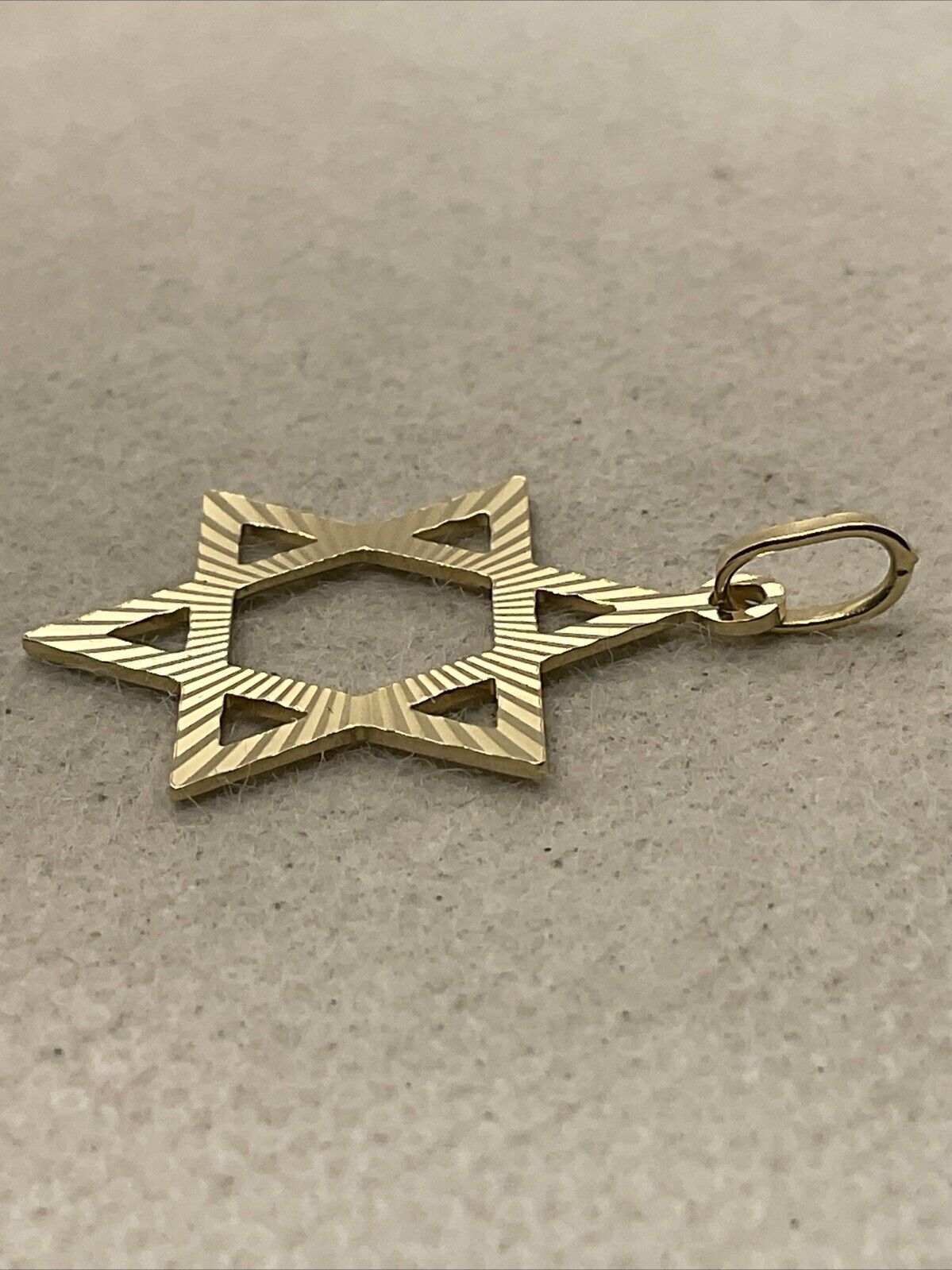 Solid 14K Yellow Gold Diamond Cut Jewish STAR of … - image 4