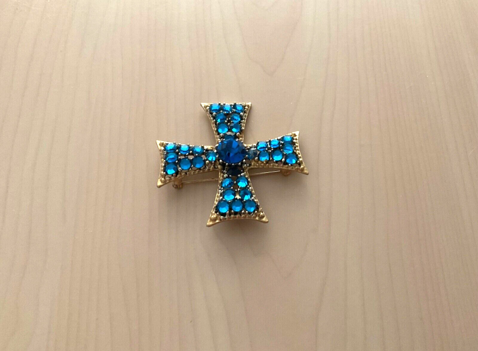 WEISS Designer Signed MALTESE CROSS PASTE RHINEST… - image 1