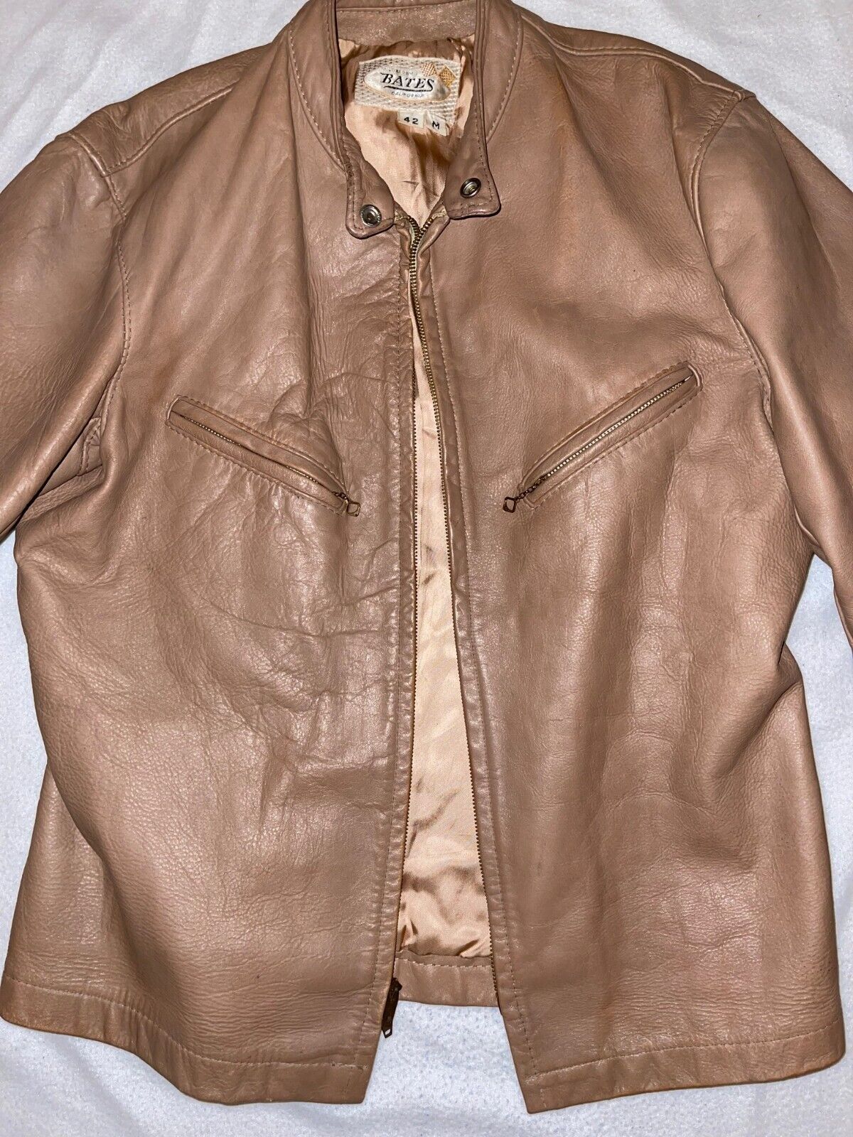 RARE tan Bates leather motorcycle jacket ture vin… - image 2