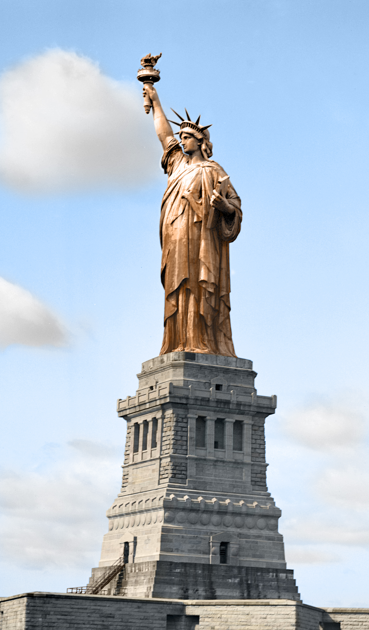 Featured image of post Original Picture Of Statue Of Liberty Winter storm closure the statue of liberty national monument and ellis island will close early sunday february 7 2021 due to a winter storm