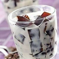 coffee ice cubes, vanilla vodka, and Bailey's Irish Cream. Delicious holiday drink!