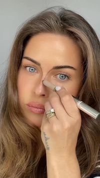 AD — using the Nose Contour Wand from @sheglam_official ..easiest way to contour!   #sheglamnosecontourwand #sheglam #advertisment