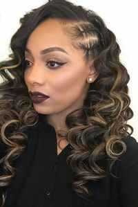 Discover 10 stylish open curls hairstyles for fine, thick, wavy, or curly hair. Learn heatless methods, product tips, and how to maintain frizz-free, defined curls.