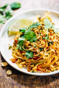 Rainbow Vegetarian Pad Thai recipe