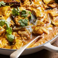 Weeknight Creamy Sri Lankan Chicken Curry 03