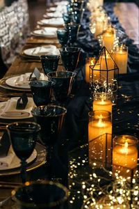 2024 Dark Wedding Decor Trends: DIY, Fairytale Romance, and Moody Aesthetics