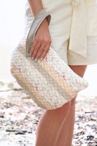 Le-Vintage-Chic-Clutch-2