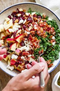 Apple Cranberry Bacon Kale Salad - Not only this salad recipe is packed full of hearty nutrients, but it tastes amazing too!