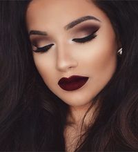 Fall dark lip with smokey cat eye