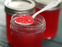 Apple Peel-And-Core Jelly