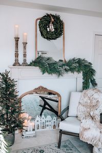 faux fireplace mantel, faux mantel, fireplace holiday decor, fireplace mantel decor