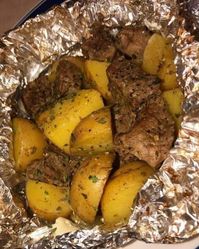 GARLIC STEAK AND POTATO FOIL PACKS