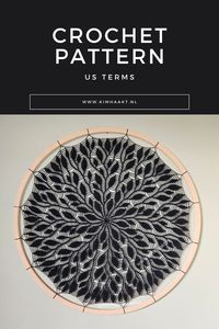 With this mandala crochet pattern you can create a big mandala (23 - 40 inch)!