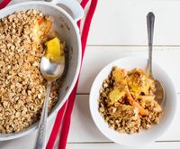 The natural sweetness of apples and pineapple means you need very little additional sweetener in this apple pineapple crisp, which makes a great Phase 1 breakfast for the Fast Metabolism Diet.