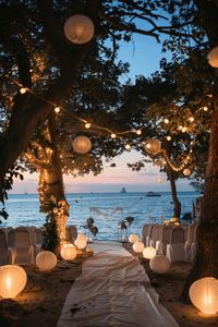 Planning a beach wedding comes with its own set of enchanting possibilities, from serene and romantic setups to vibrant and tropical themes. Whether you envision a bohemian celebration adorned with macrame and driftwood or a