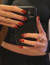 #nailsinspo #rednails #stars