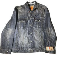 Levi's Men's Denim Jacket With More Than 2 Pockets Is Great For Chilly Weather. Size: Xl Condition: Great!