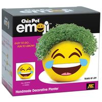 EVERYTHING YOU NEED IN ONE: Includes a unique pottery planter, convenient plastic drip tray and chia seed packets for 3 plantings. FULL GROWTH 1-2 WEEKS: In just a few short weeks your chia pet will achieve maximum growth and enjoy a luscious green coat. Each Chia Pet contains a simple 6 step care instruction on how to