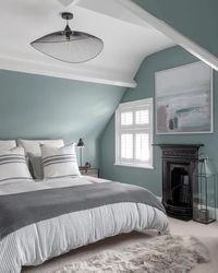 Farrow and Ball Oval Room Blue 85 bedroom