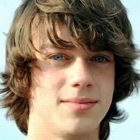 long hairstyles for teen boys | New Men's Hairstyles Trends