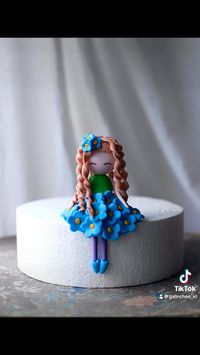 #tortendeko #tortendekoration #cakedecorating #cakedesign #cakeart #artcakes #art #artcake  #fondantfigures #fondantfigure #fondant #kunstwerk #kunstliebe #kunst #kunsthandwerk  #design #mädchen #detailing #girl  #мастика  #handmade #kleid  #look #basteln  #handgemacht #craft #figure #лепка #ручнаяработа #kreativ