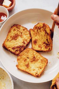 Cooking vegan French toast in a skillet