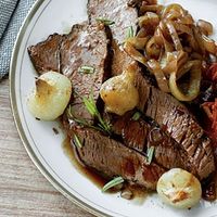 Norene's Cranberry Brisket with Caramelized Onions