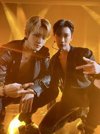 NCT on Twitter: "✌️🌹🐱✌️ #NCTU #NCT #BABYDONTSTOP #BDS #SMTOWN2023 #SMCU_PALACE #2022_WINTER_SMTOWN #SMTOWN #SMTOWN_LIVE #SMCU https://t.co/EIgnoCTXuY" / Twitter