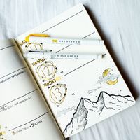 Bullet journal weekly space theme mountains