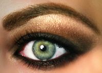 eye makeup for green eyes.