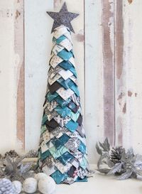 Fabric Christmas tree - fun no-sew tutorial