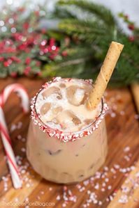 Tipsy Peppermint Mocha Cocktail is a grown-up peppermint mocha that's smooth, refreshing, and oh-so-festive!